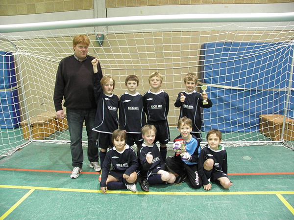 F1-Team holt sich 1. Turniererfolg in 2012